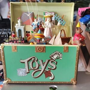 Vintage Style Toy Chest with Assorted Toys Winds Up.